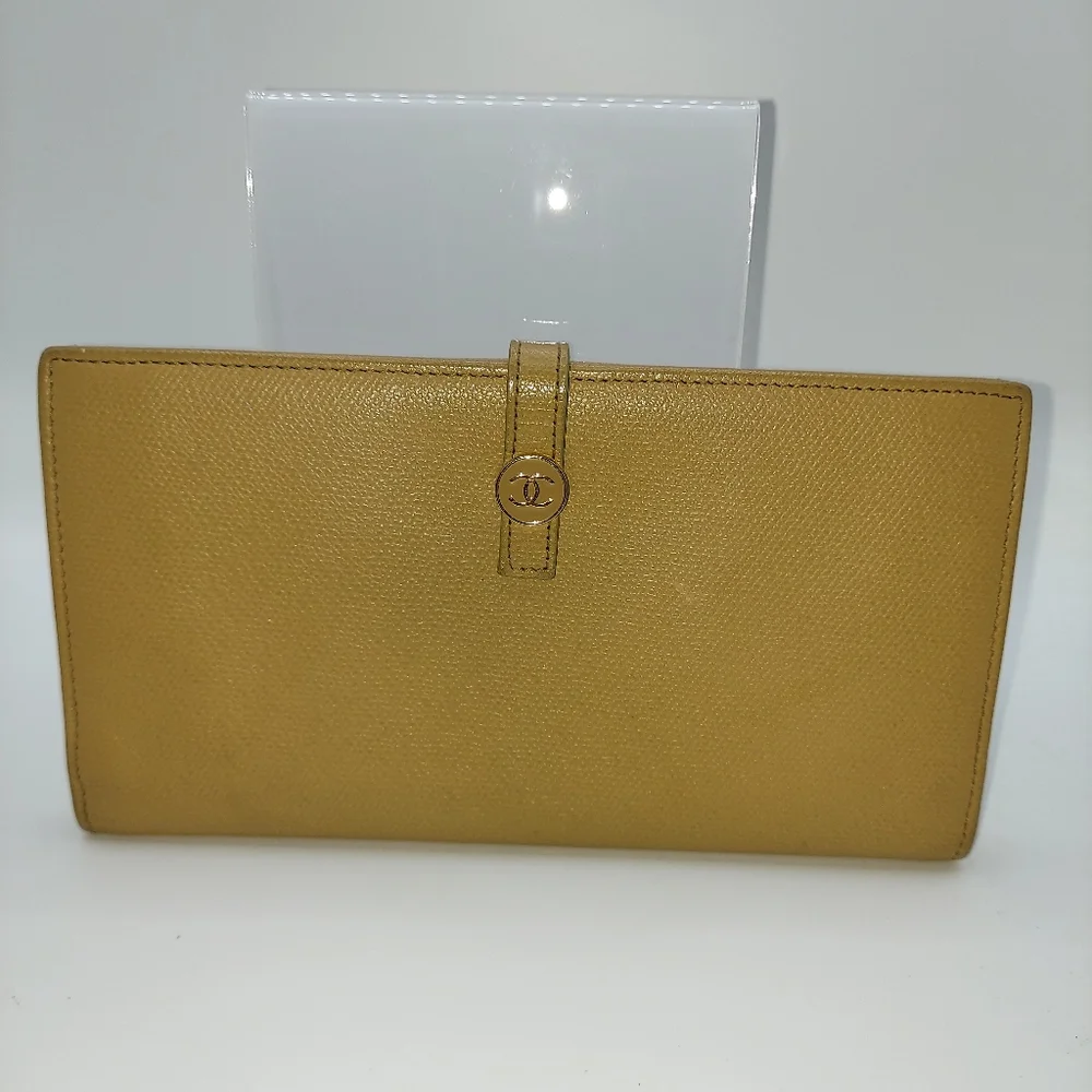 Chanel Caviar Leather Long Wallet Carmel, Beige.